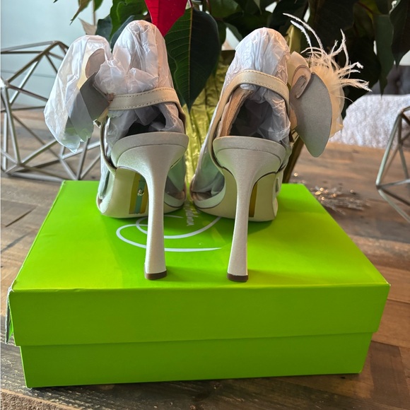 NIB Sam Edelman dressy heels - Picture 4 of 13